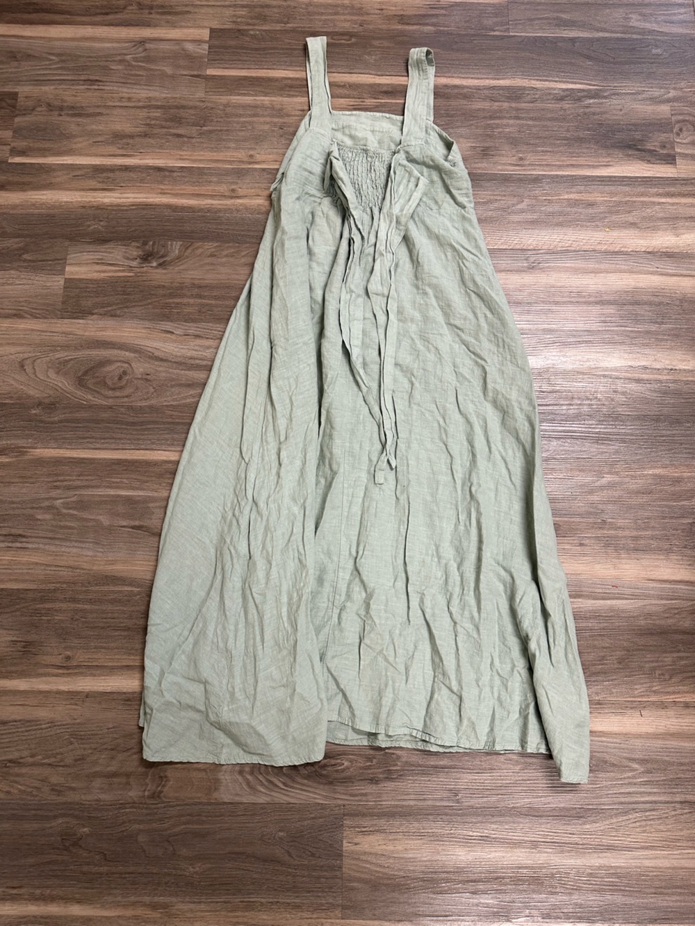 Francesca Bettina Sage Green Dress - Picture 7 of 7
